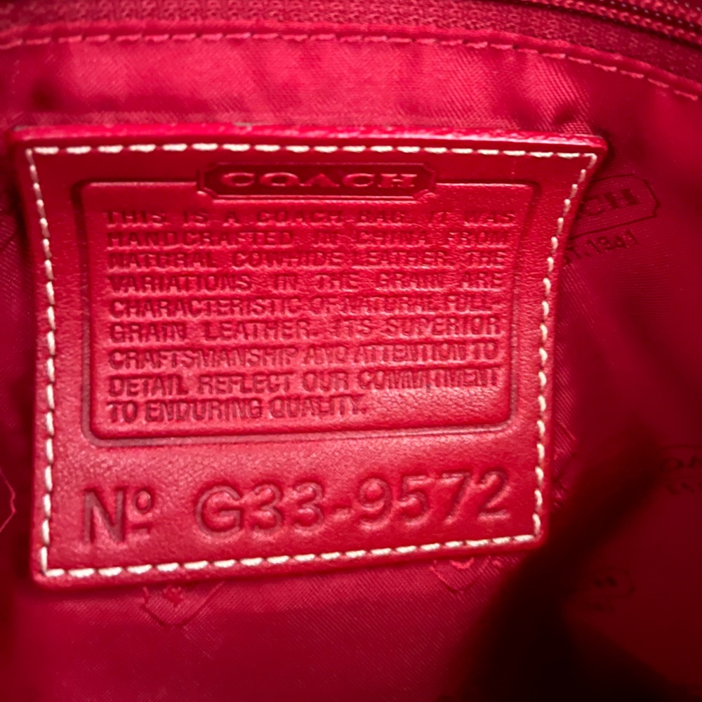 Vintage Coach red leather shoulder bag - Picture 8 of 8